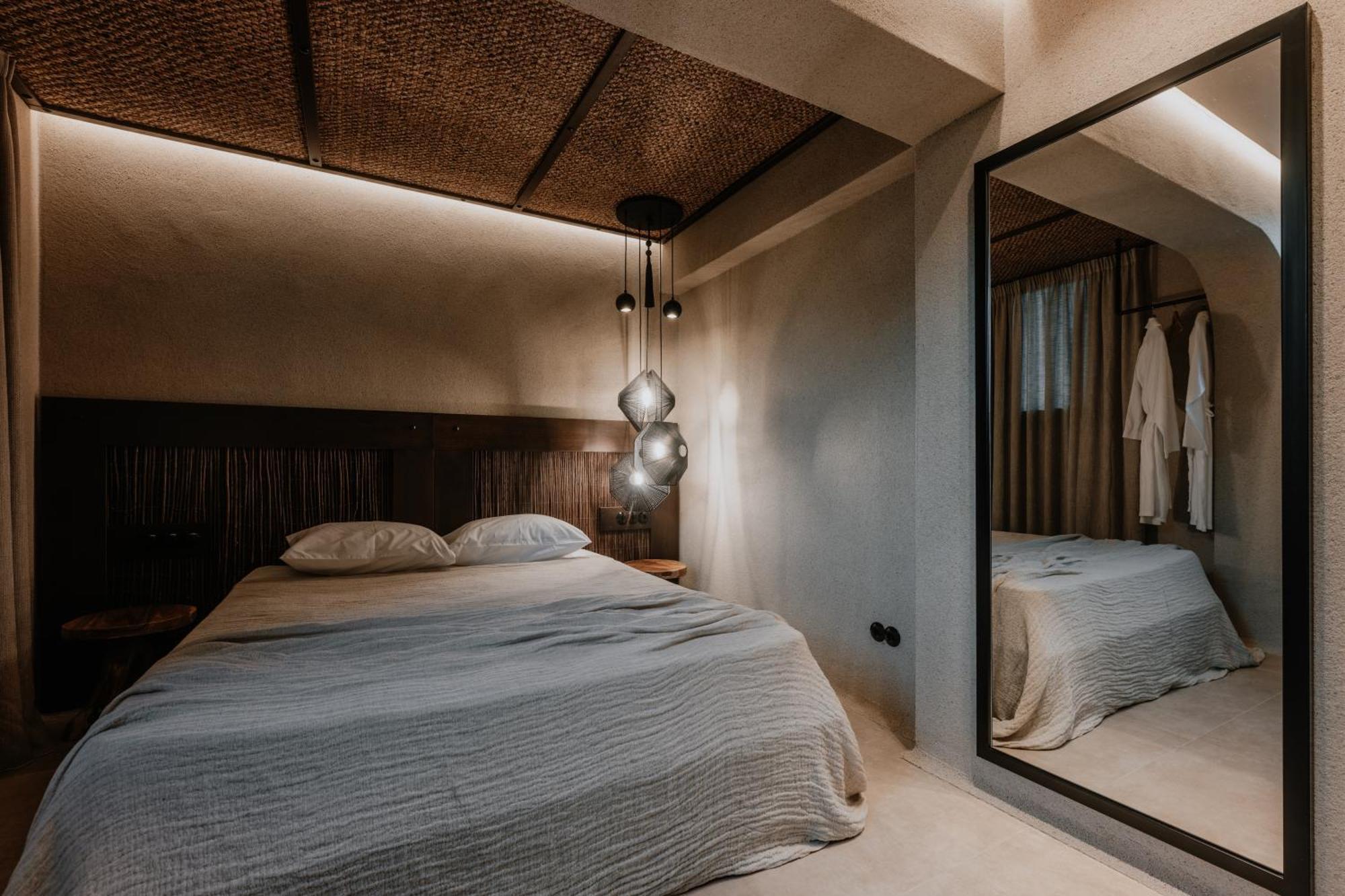 Onym Curated Villas Plaka  Exterior photo