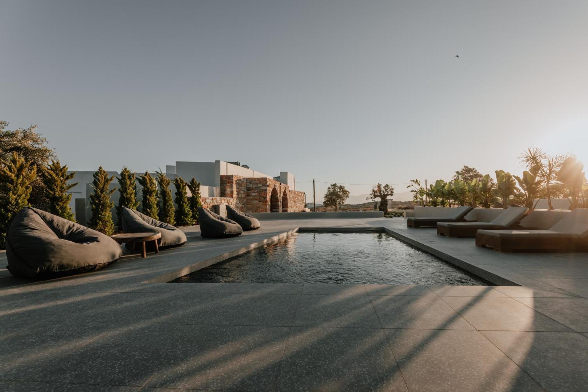 Onym Curated Villas Plaka  Exterior photo